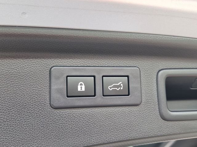 Used 2025 Silver Subaru Wilderness image 29