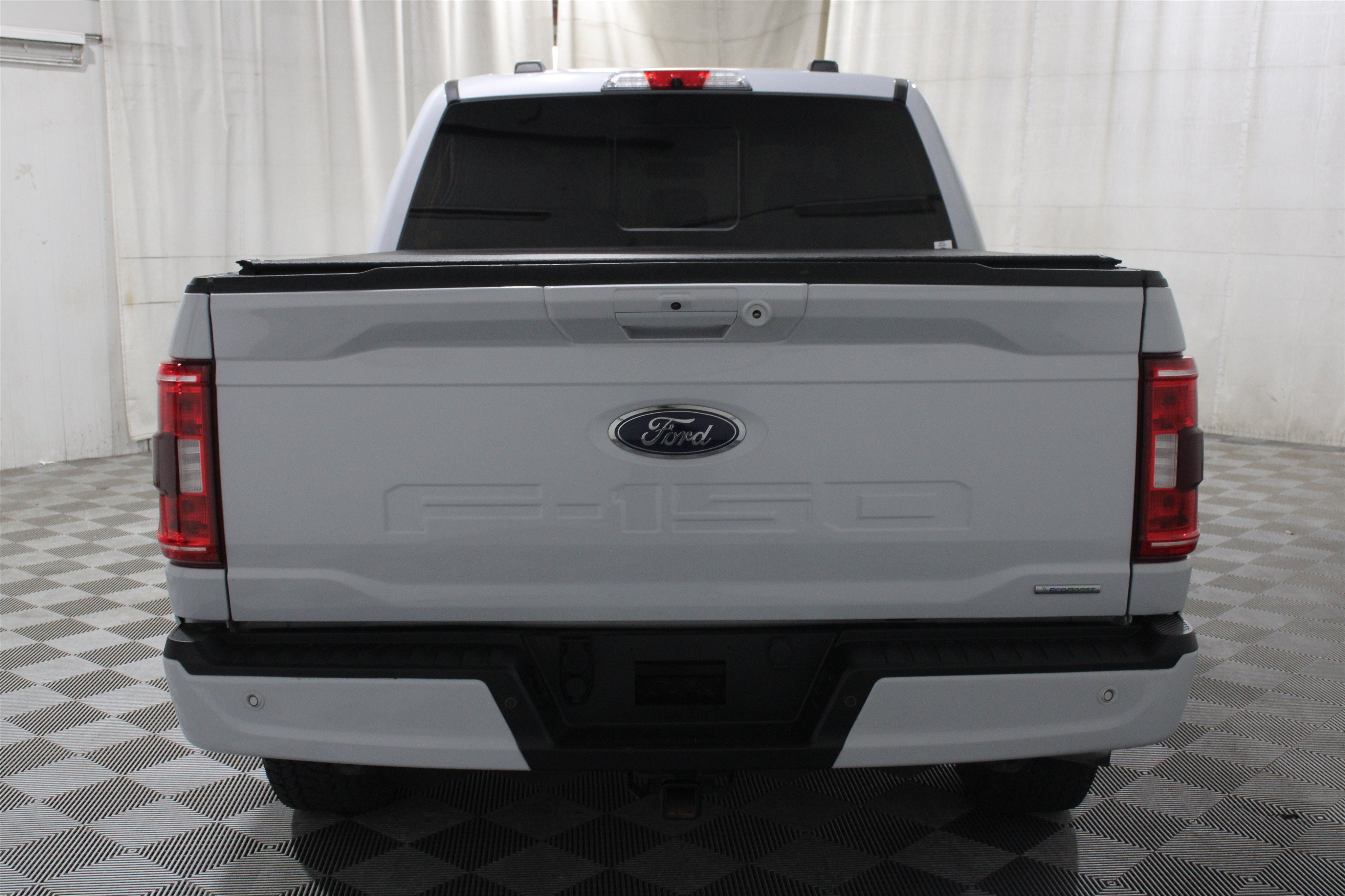 Used 2022 Space White Metallic Ford XLT image 33