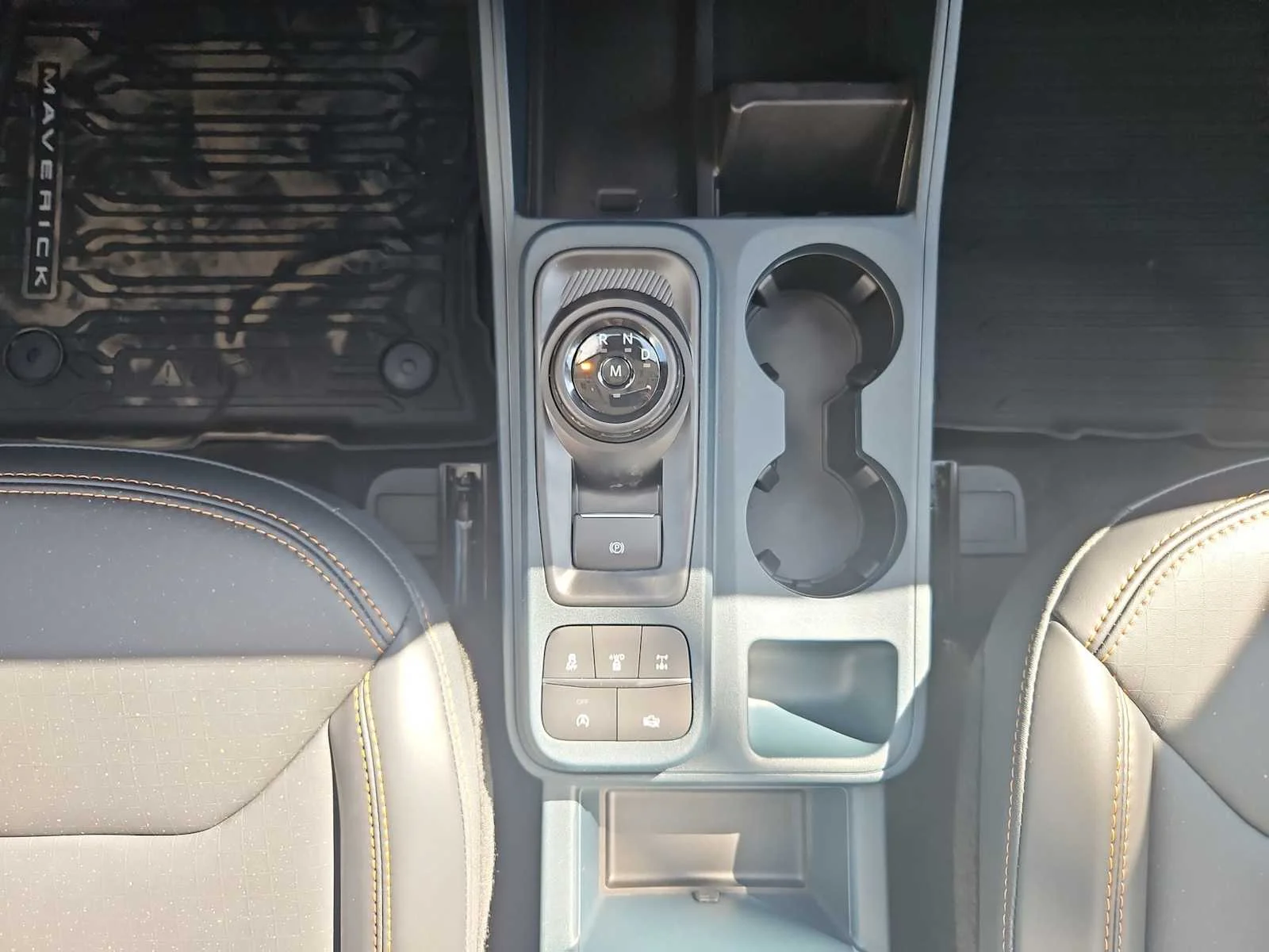 New 2026 Velocity Blue Ford Tremor® image 18