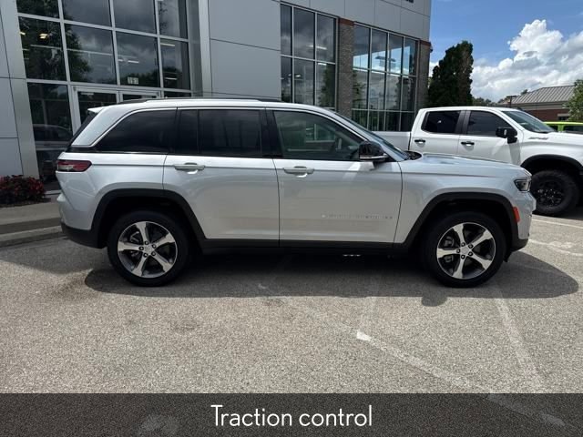 New 2024 Silver Zynith Jeep Base 4xe image 7