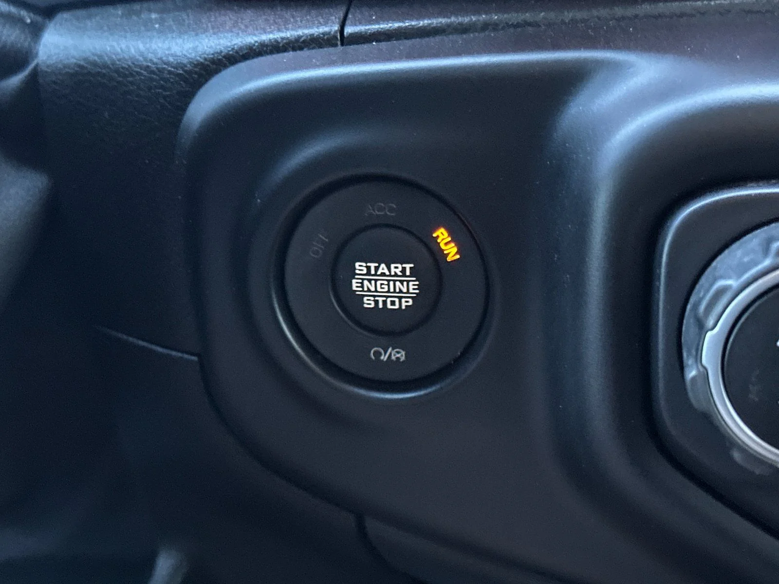 Used 2020 Hydro Blue Pearlcoat Jeep Rubicon image 20