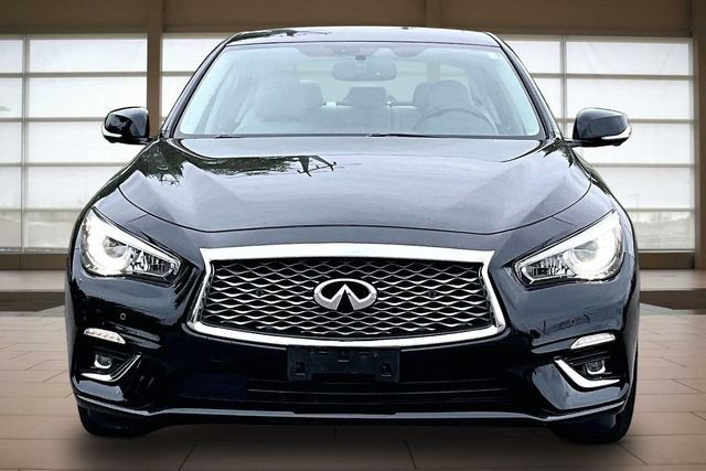 Used 2023 Black INFINITI LUXE image 3