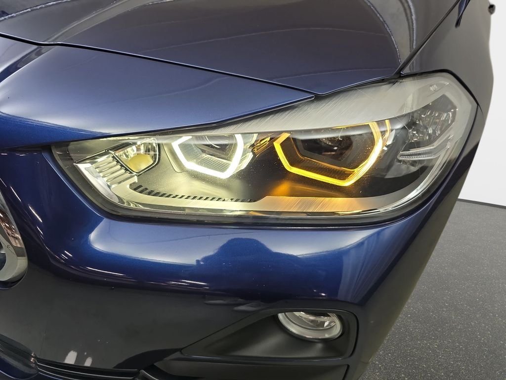 Used 2018 Mediterranean Blue Metallic BMW xDrive28i image 28