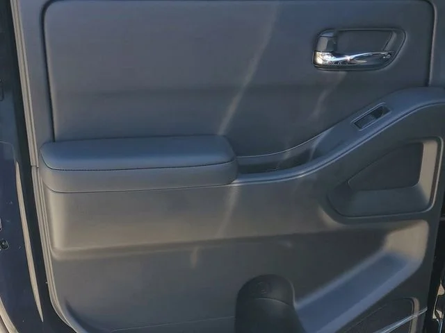 2026 Nissan Frontier SV - Photo 25