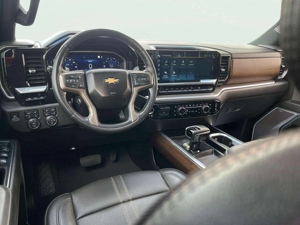 Used 2022 Dark Ash Metallic Chevrolet High Country image 25