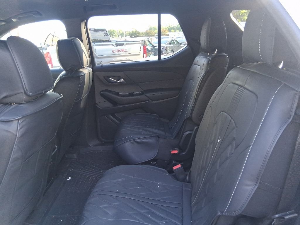 Used 2022 White Chevrolet LT image 14