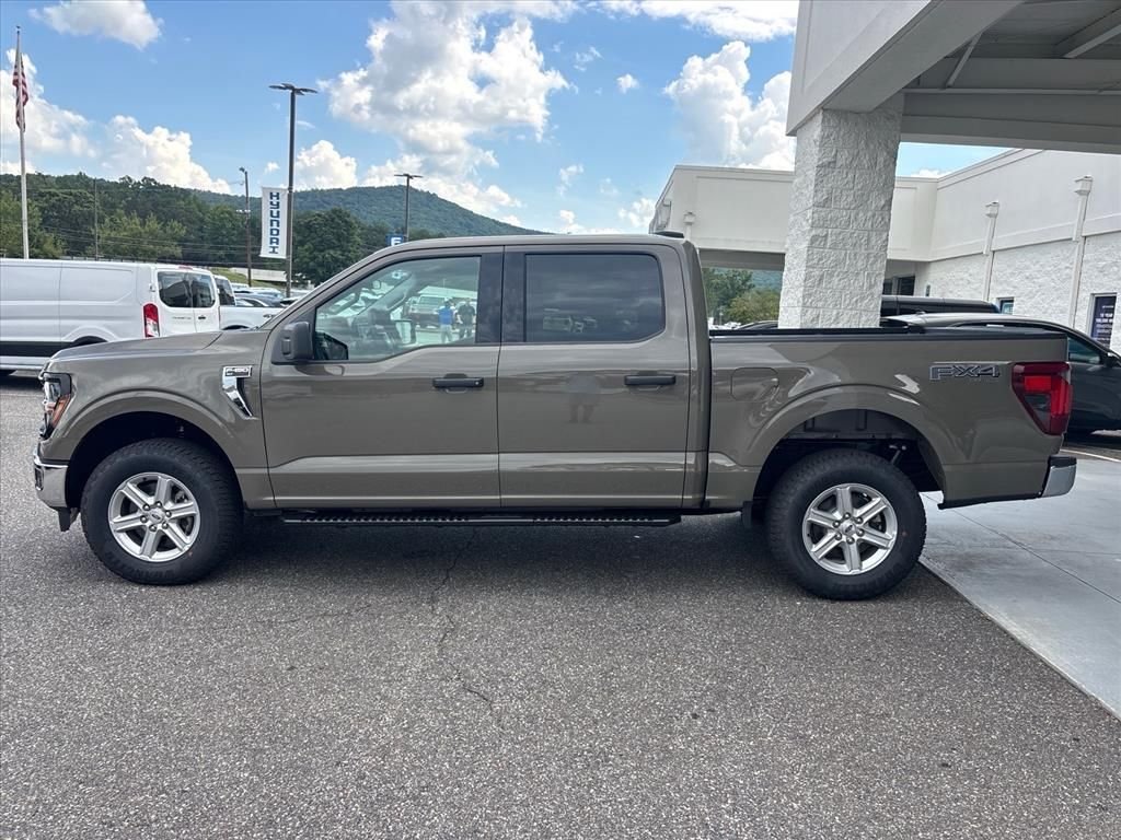 New 2026 Marsh Gray Ford XLT image 24