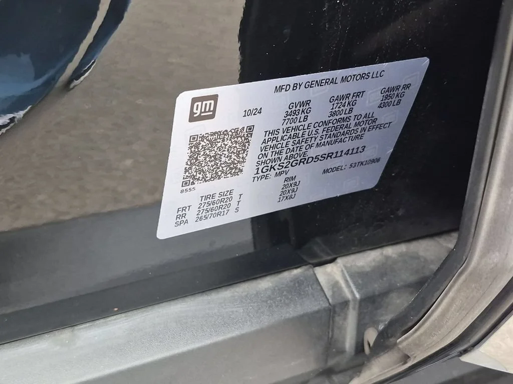 Certified Used 2025 Onyx Black GMC Elevation image 34