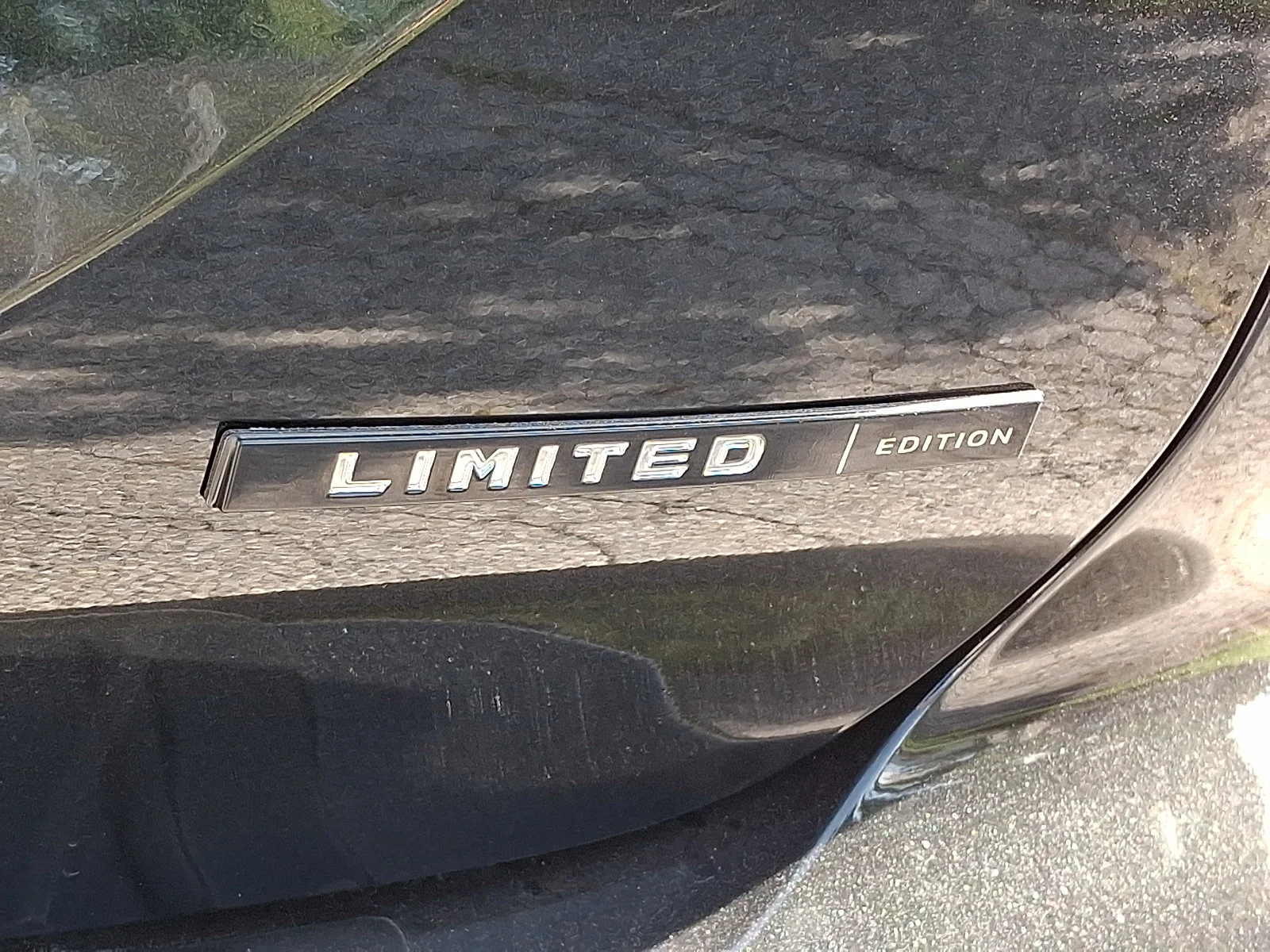 New 2026 Black Mitsubishi LE image 23