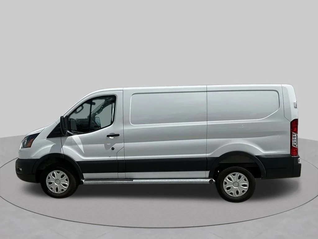 Used 2025 White Ford Base image 5