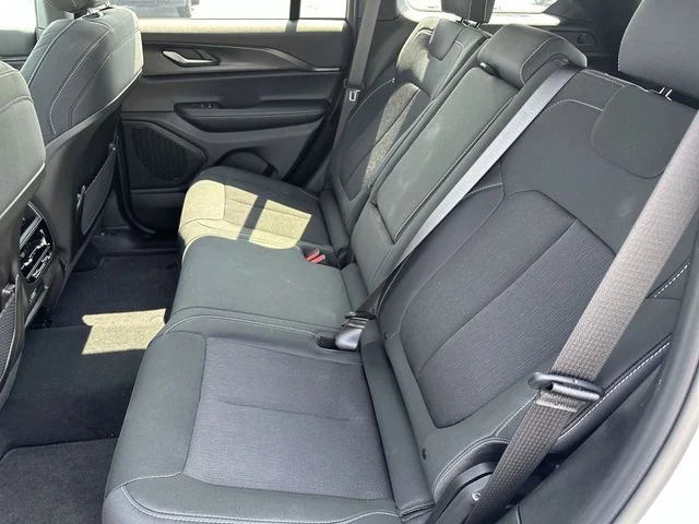 Used 2025 White Jeep Laredo X image 26