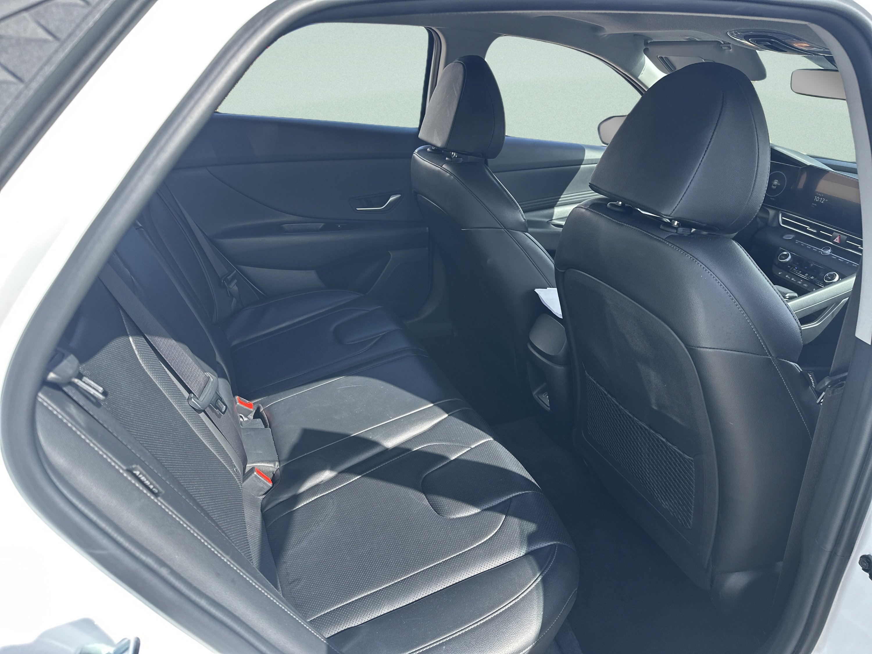 Used 2025 Serenity White Hyundai Limited image 12