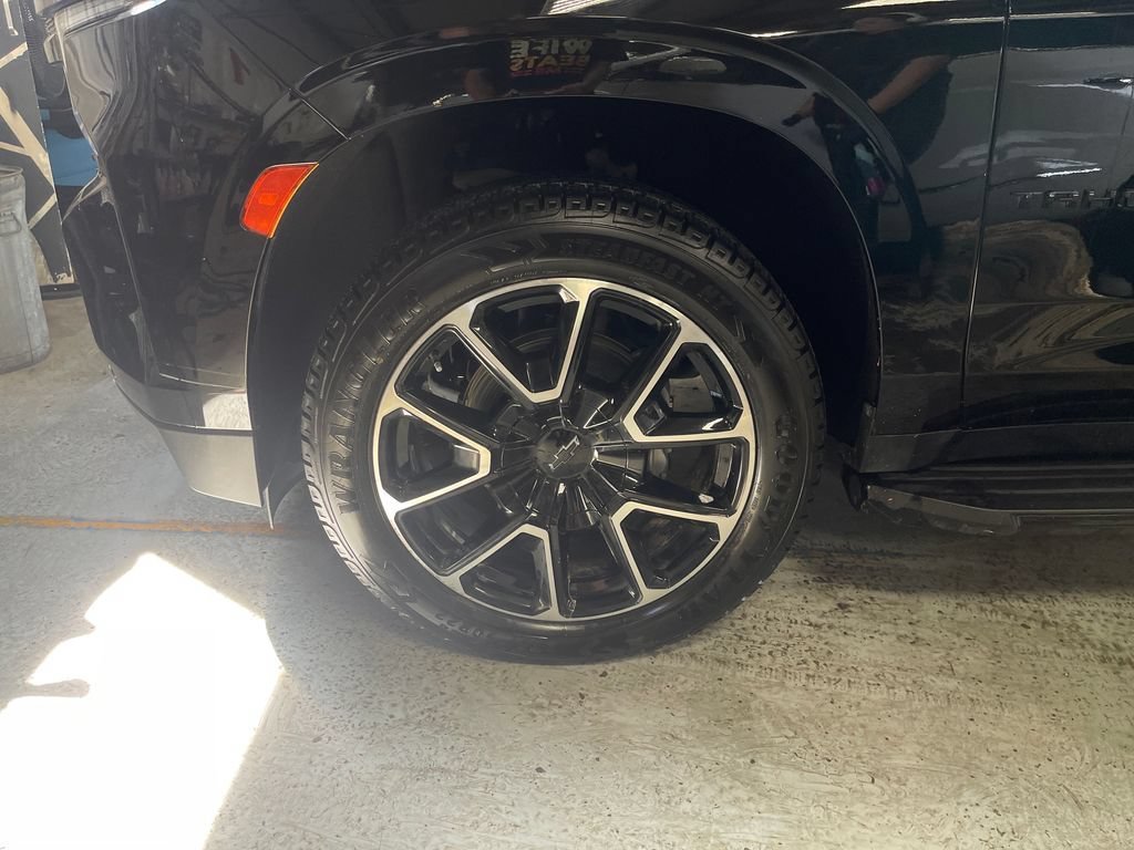 Used 2021 BLACK Chevrolet RST image 11