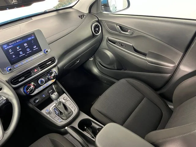Used 2022 Green Hyundai SEL image 27