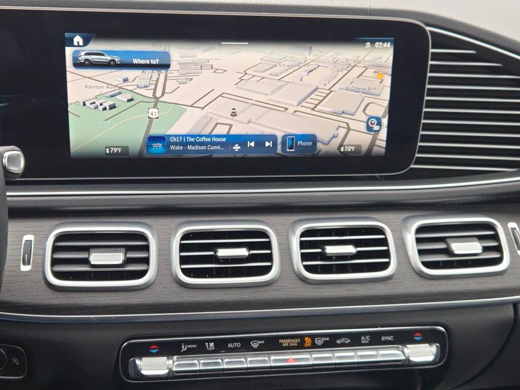 Used 2025  Mercedes-Benz GLS 450 image 28