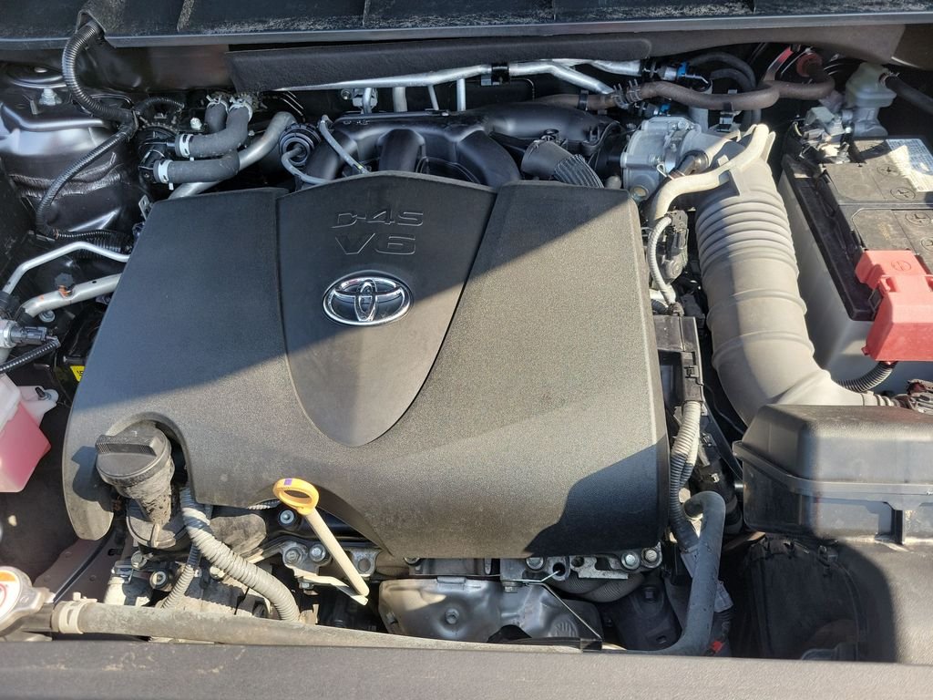 Certified Used 2021 Gray Toyota XLE image 41