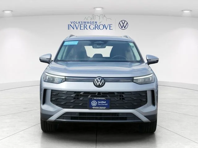 Certified 2025 Volkswagen Tiguan SE with VIN 3VVMR7RM0SM024001 for sale in Inver Grove Heights, Minnesota