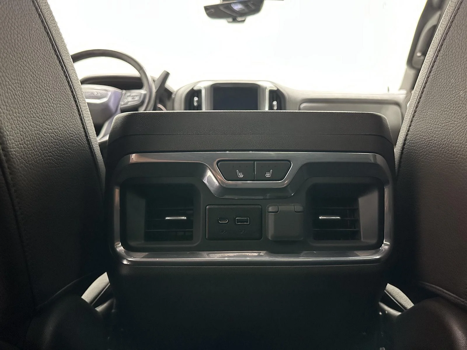 Used 2023 ONYX BLACK GMC Denali image 19