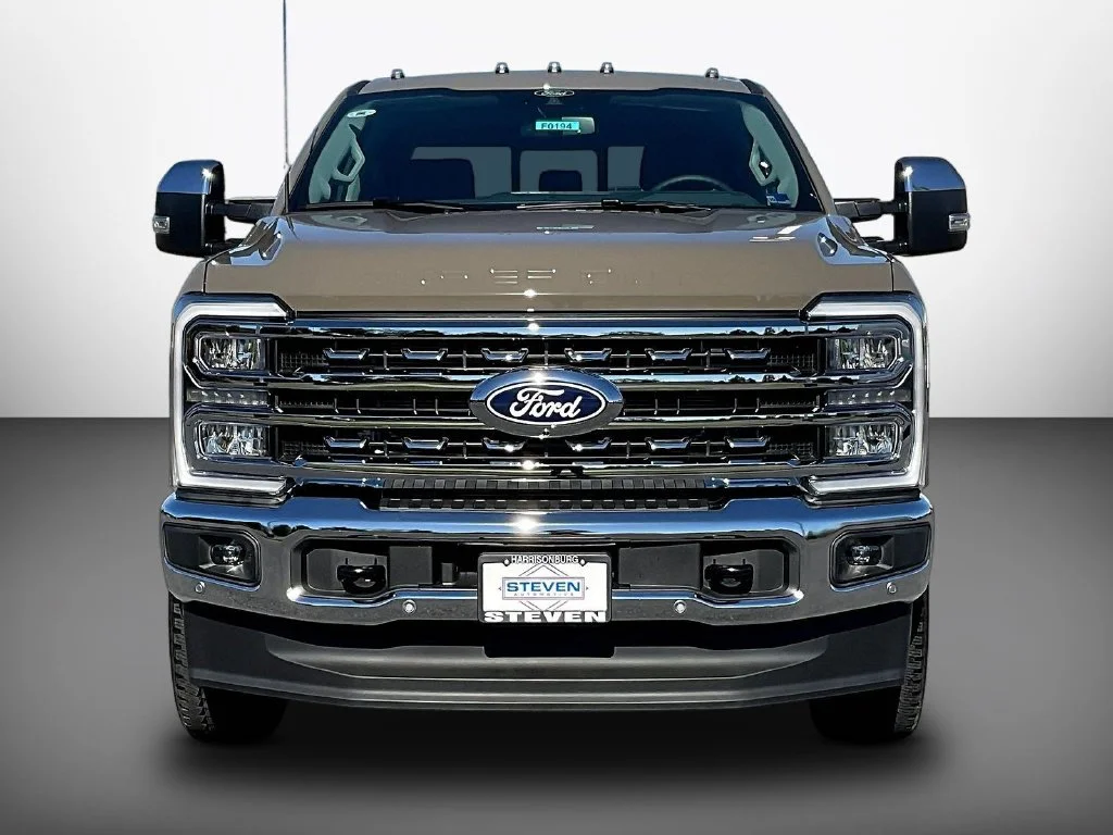 New 2027 Marsh Gray Metallic Ford F-250® Lariat® image 15