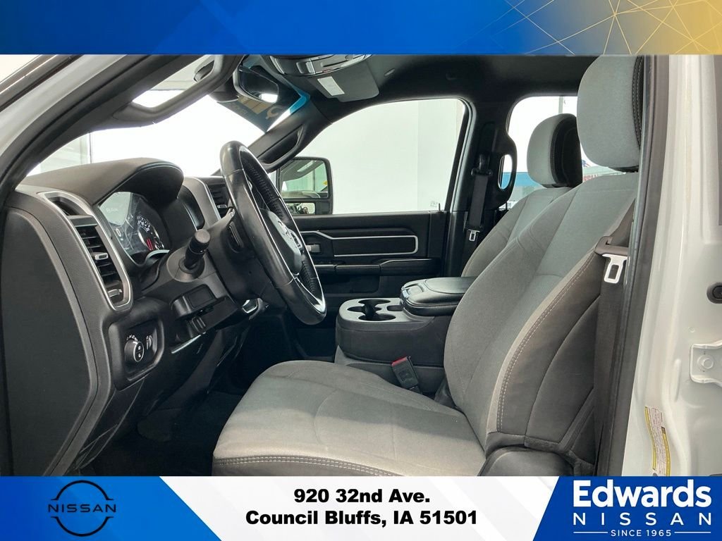 Used 2024 White Ram Big Horn image 22