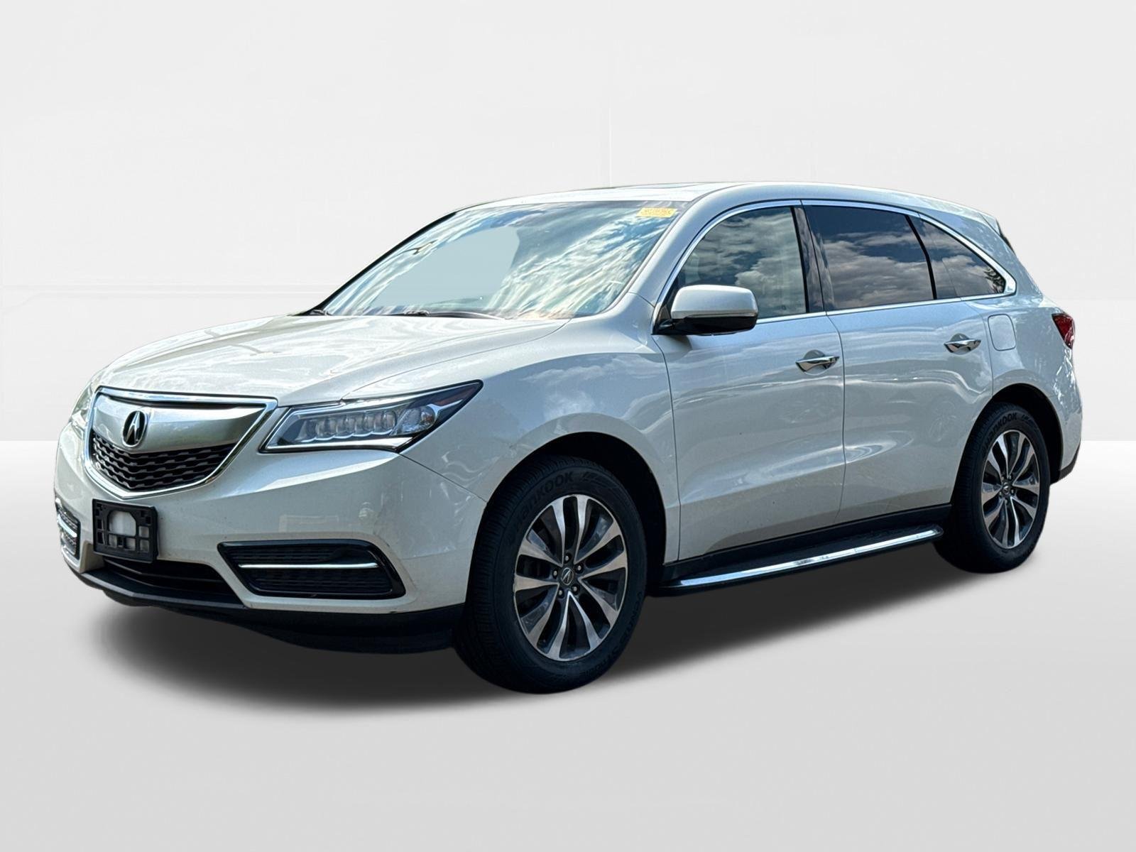 Used 2016 White Diamond Pearl Acura w/Tech image 4