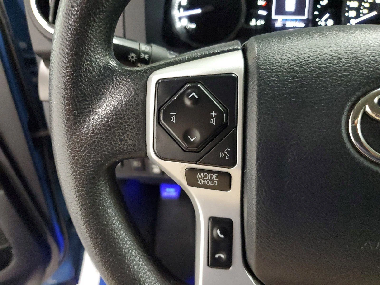Used 2020 Cavalry Blue Toyota SR5 image 25