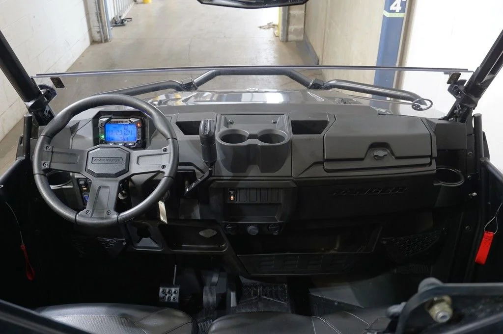 Used 2025 BLACK Polaris Premium image 7