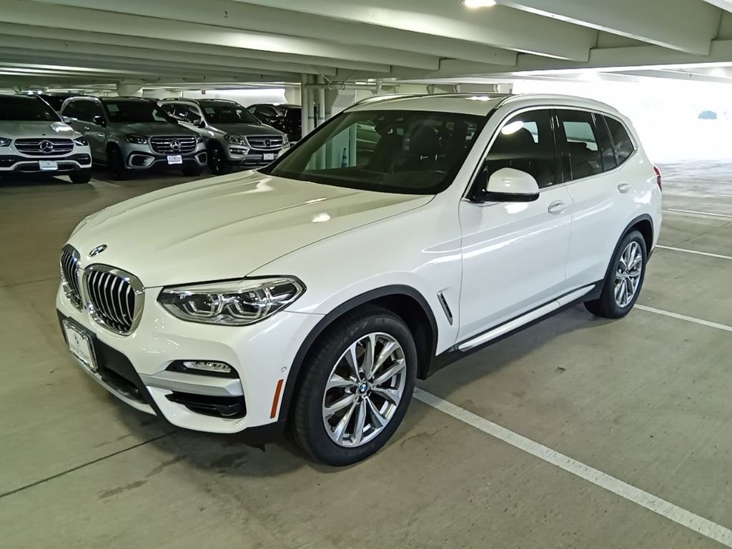 Used 2019 Mineral White Metallic BMW xDrive30i image 1