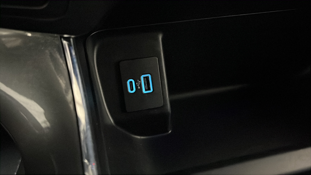Used 2023 Atlas Blue Metallic Ford XLT image 29