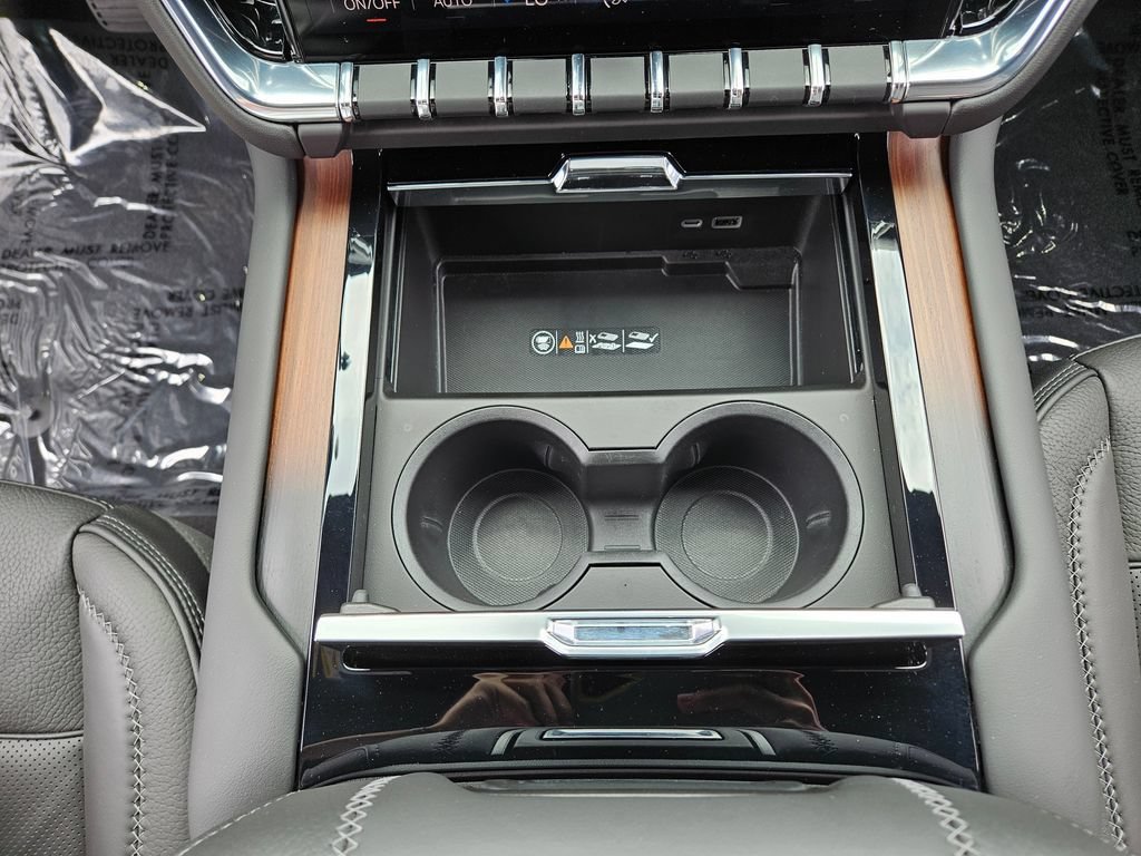 Used 2025 Sterling Metallic GMC Denali image 24