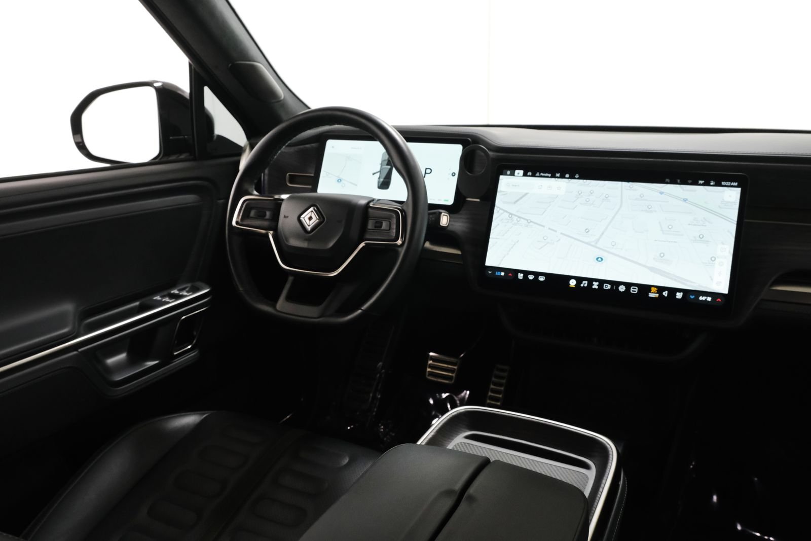 Used 2023 Midnight Rivian Adventure image 12
