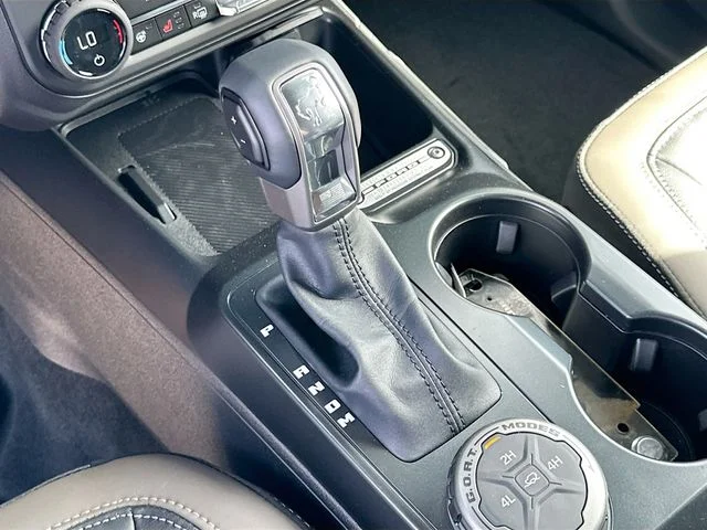 New 2026 Avalanche Ford Outer Banks image 12