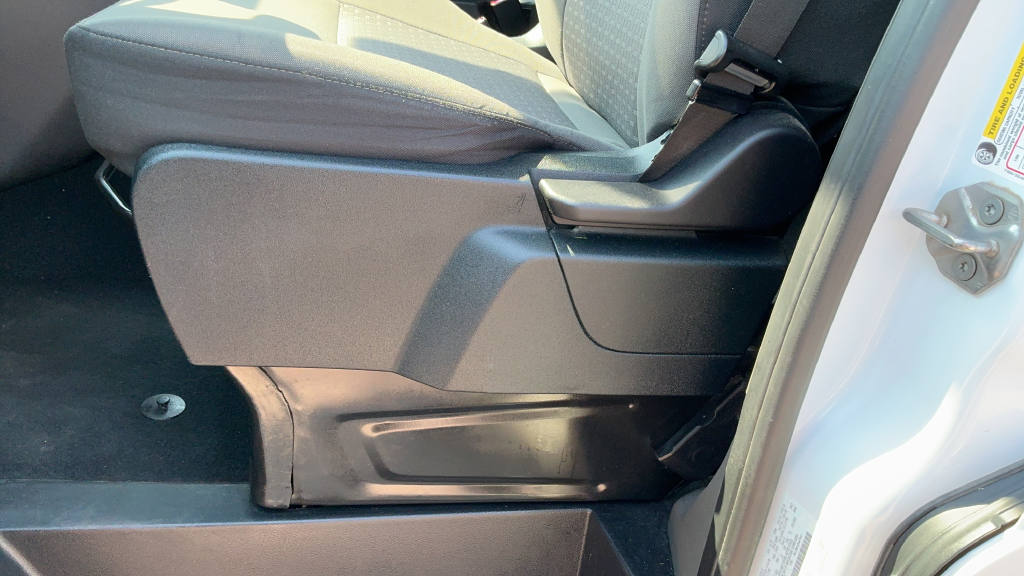 2023 Ford Transit Passenger Van XLT - Photo 16