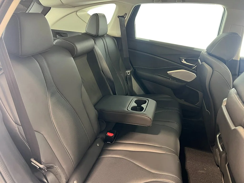 New 2026 Majestic Black Pearl Acura w/Technology Package image 37