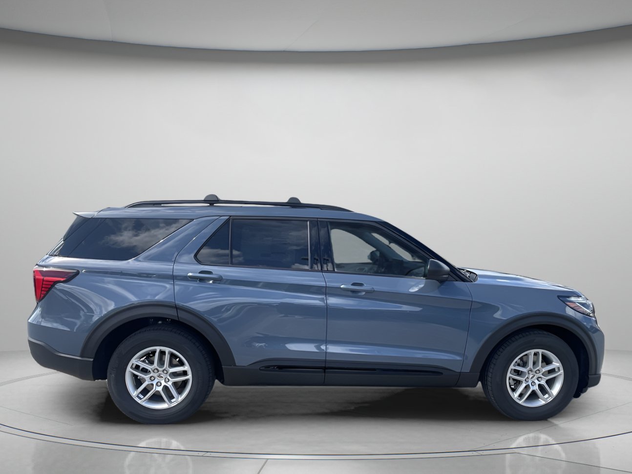 New 2026 Vapor Blue Metallic Ford Active image 2