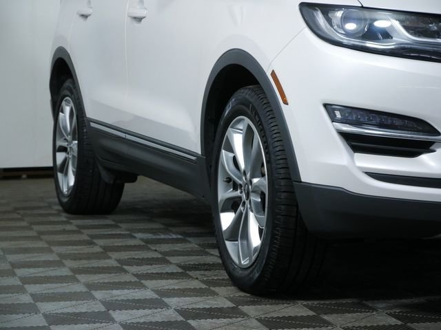 Used 2019 Lincoln MKC Select with VIN 5LMCJ2D93KUL03714 for sale in Shakopee, Minnesota
