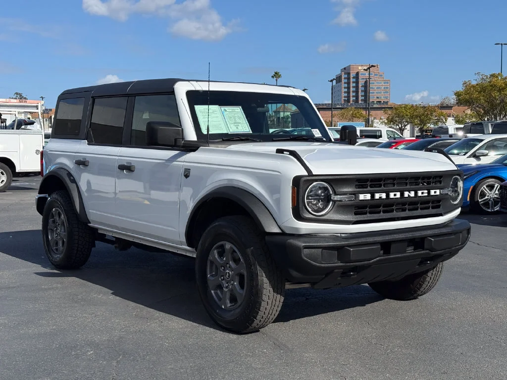 Used 2025  Ford Big Bend image 5