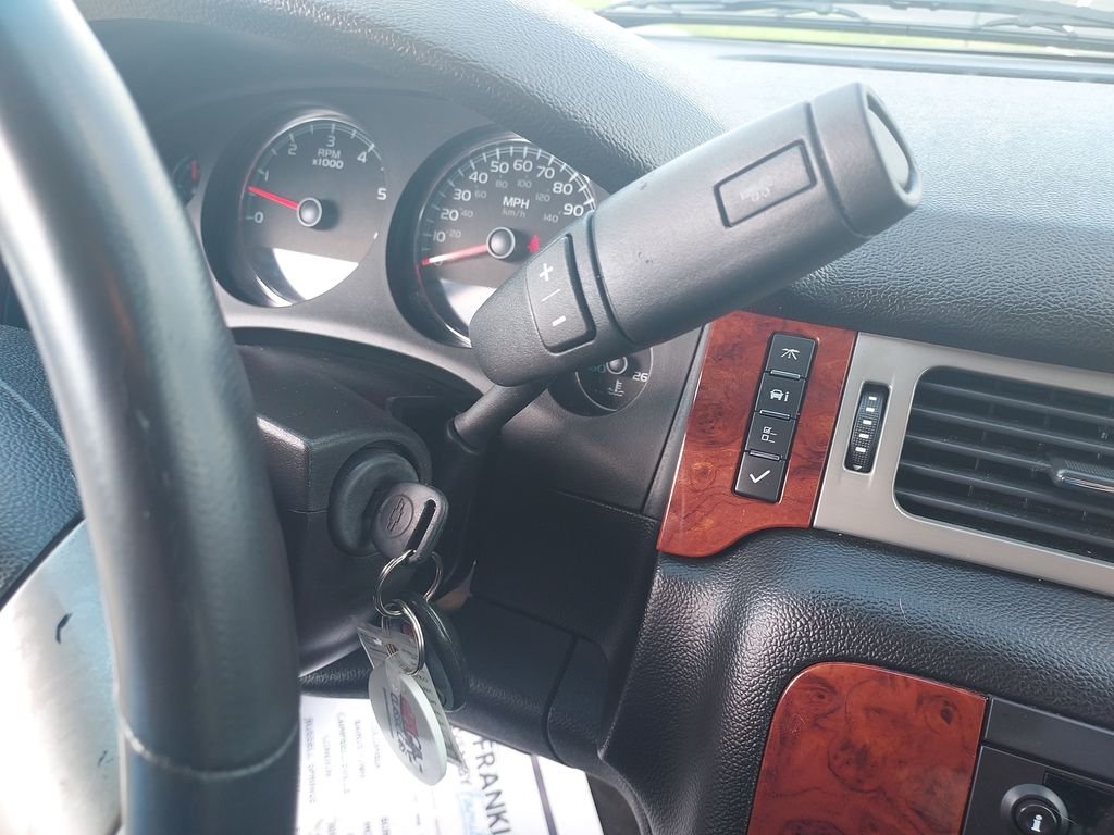 Used 2013 Black Chevrolet LS image 23