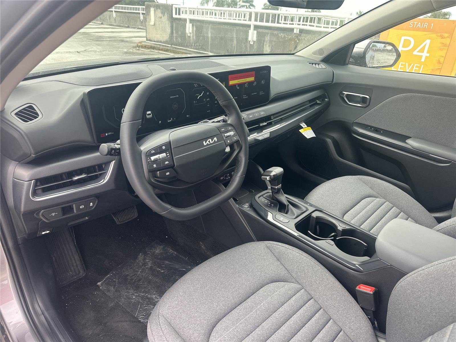 2025 Kia K4 EX - Photo 7