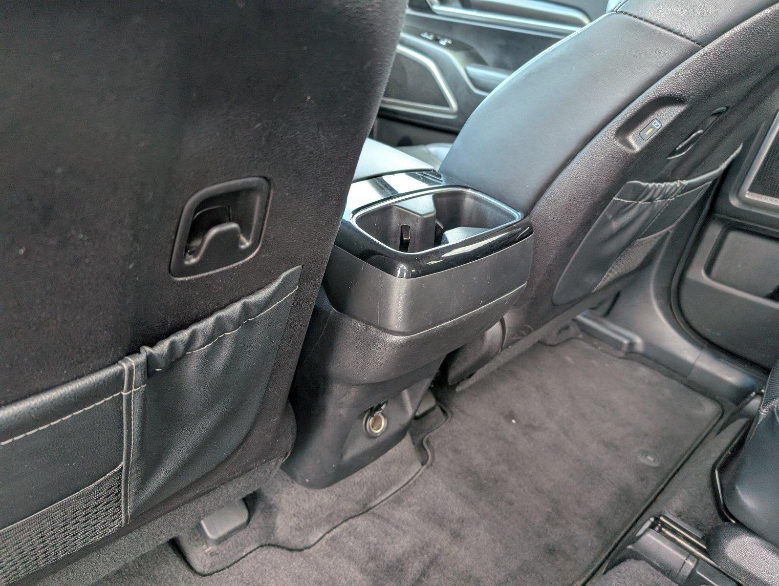 Used 2025 Dark Moss Kia S image 32