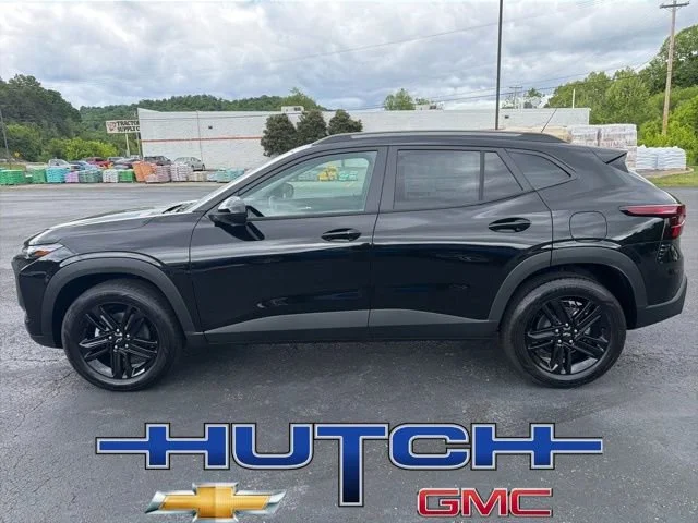 New 2026 Mosaic Black Metallic Chevrolet ACTIV image 7