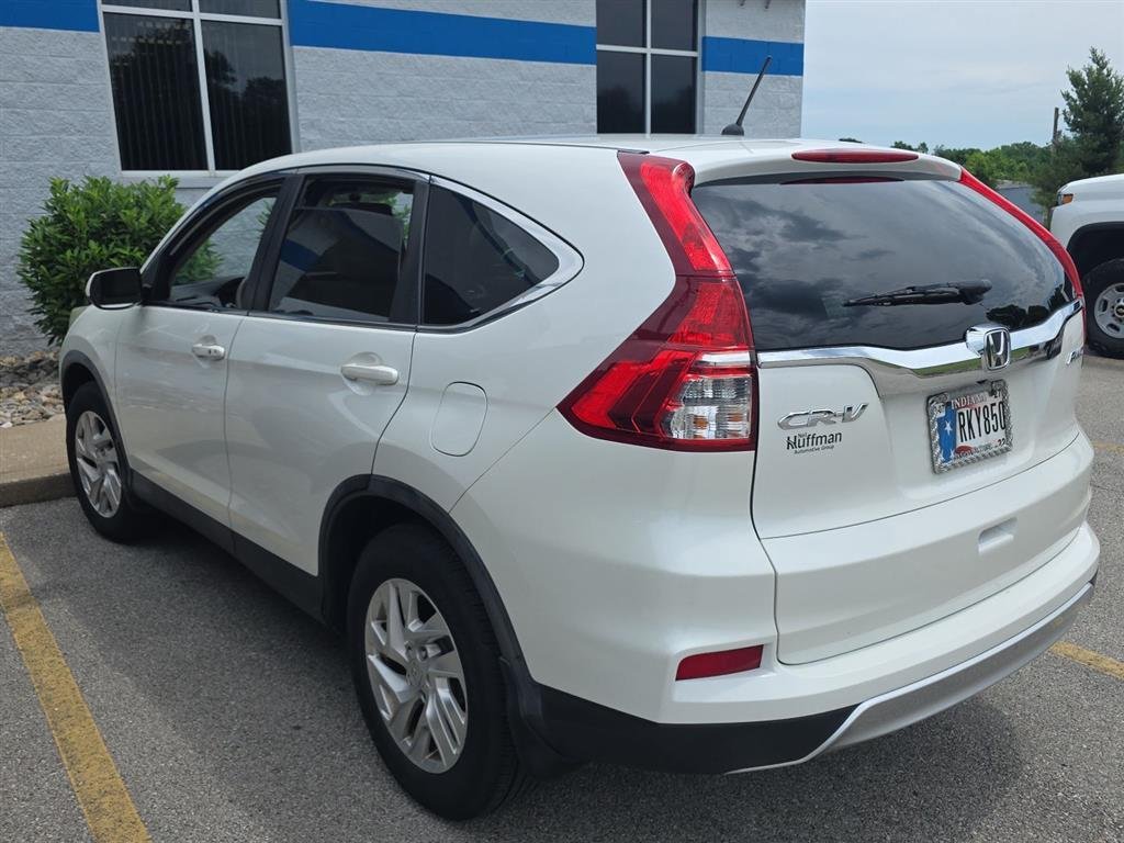 Used 2016 White Diamond Pearl Honda EX image 4