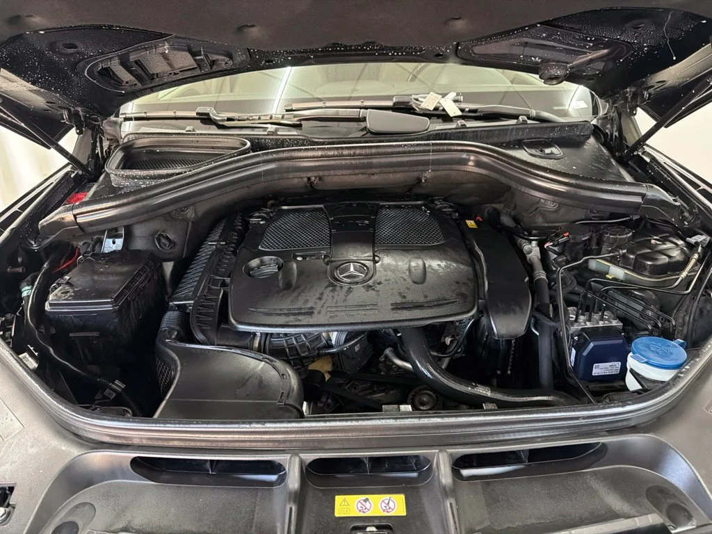 Used 2013 Black Mercedes-Benz ML 350 image 33