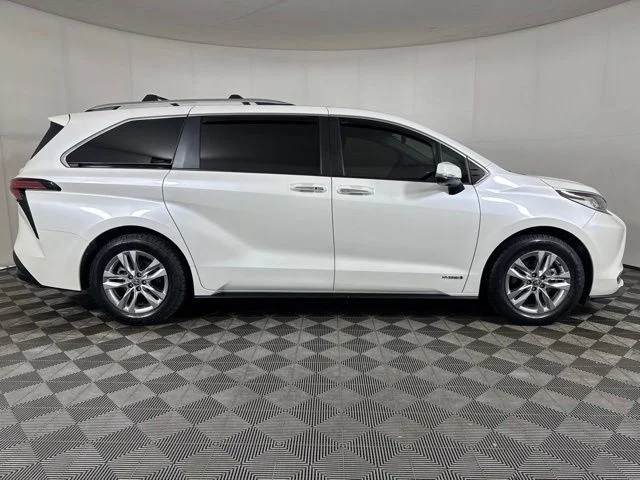 Certified Used 2021 Blizzard Pearl Toyota Limited image 2