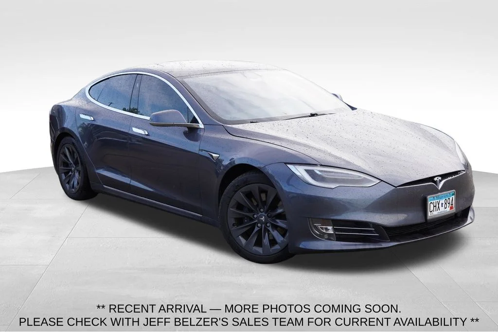 2020 Tesla Model S's photo