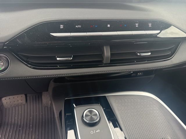 2025 Buick Enclave Sport Touring - Photo 19
