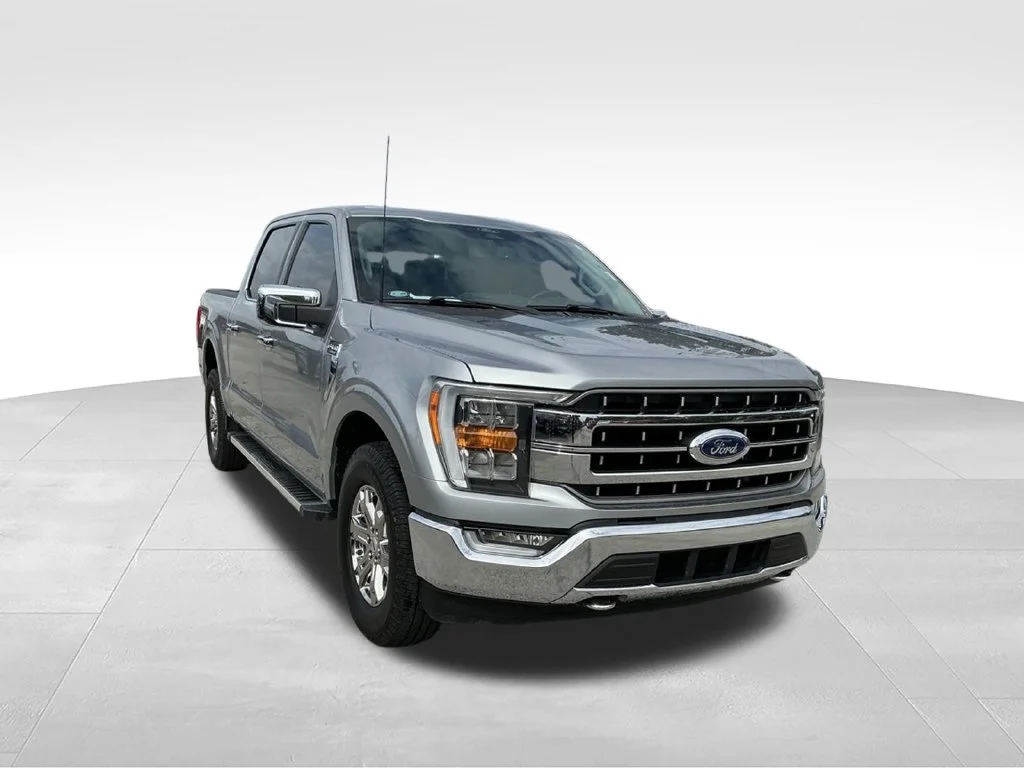 Used 2022 Silver Ford Lariat image 7