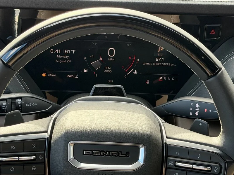 New 2026 Glacier White Tricoat GMC Denali Ultimate image 9