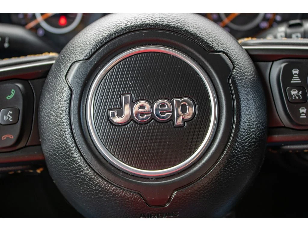 Used 2024 Black Clearcoat Jeep Sport S image 37