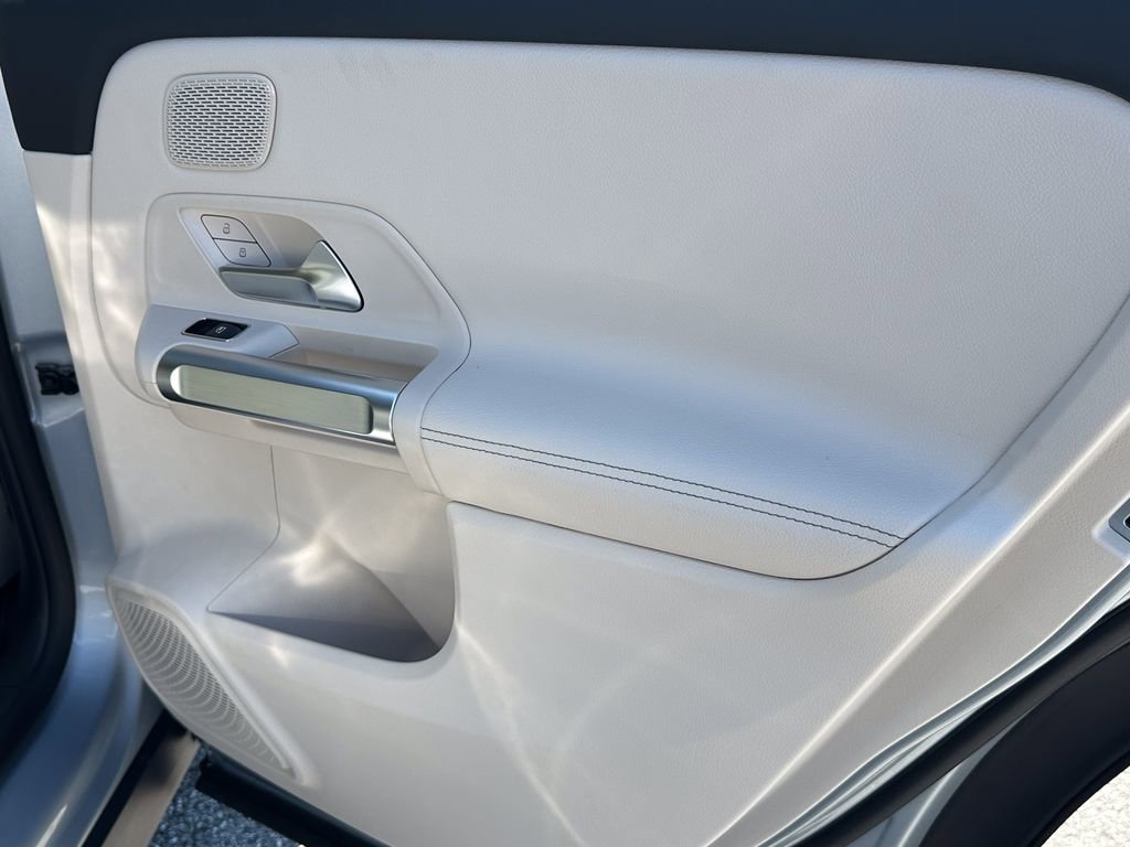New 2026 Cirrus Silver Metallic Mercedes-Benz GLB 250 image 19